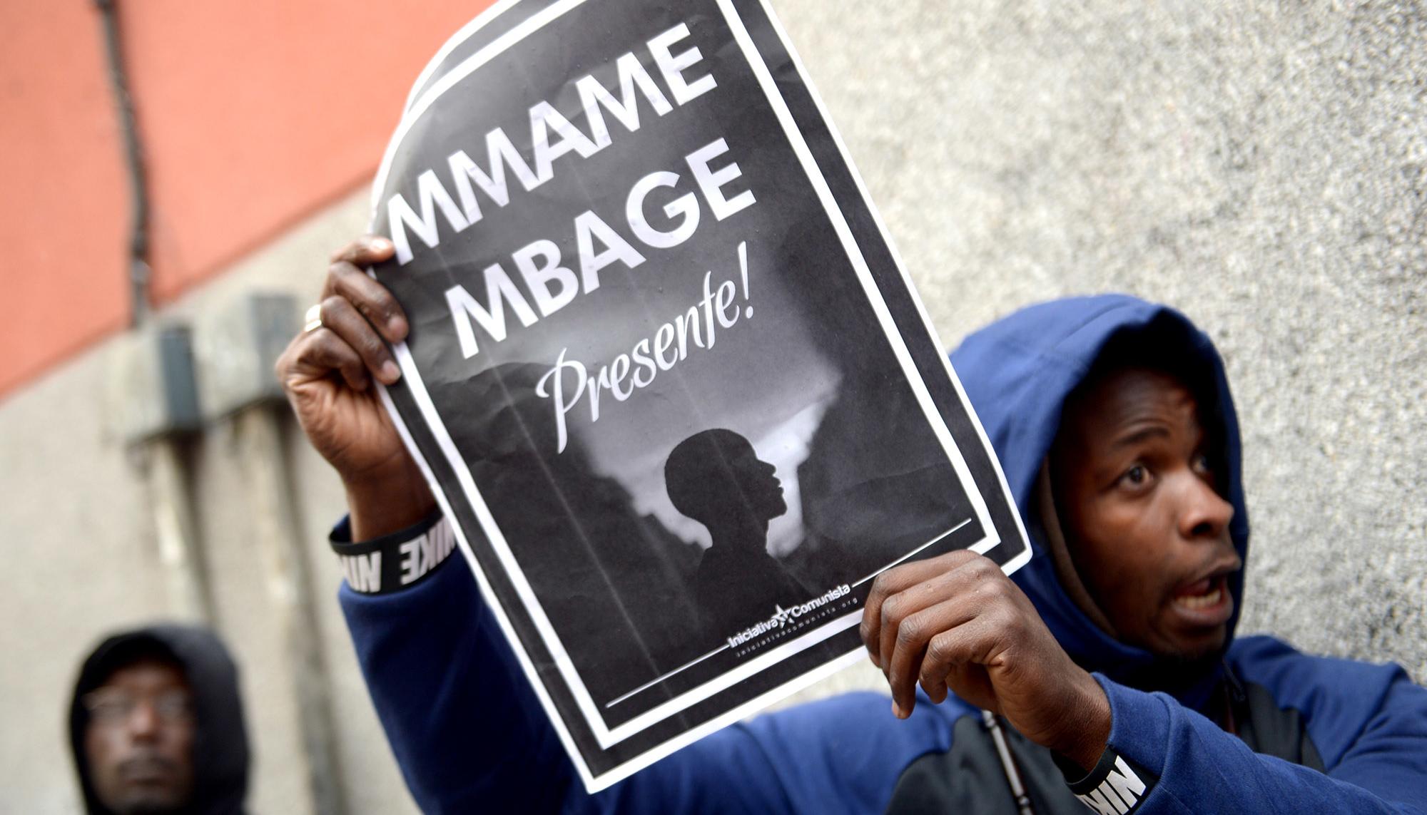 180316 Concentración Mame Mbaye 02